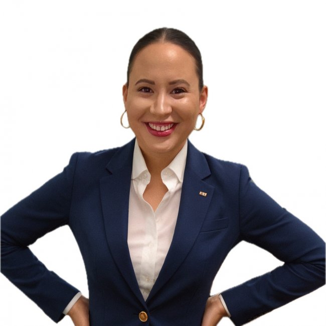 Photo of Yaniely Howard